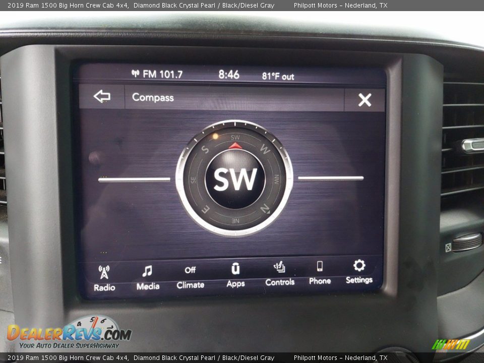 2019 Ram 1500 Big Horn Crew Cab 4x4 Diamond Black Crystal Pearl / Black/Diesel Gray Photo #22