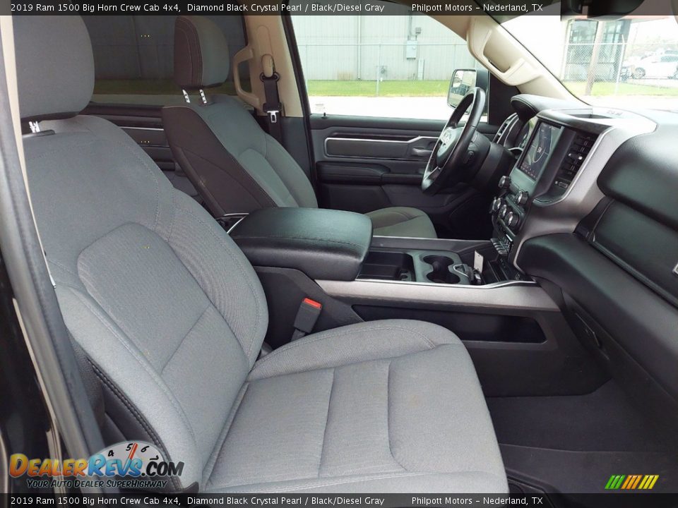 2019 Ram 1500 Big Horn Crew Cab 4x4 Diamond Black Crystal Pearl / Black/Diesel Gray Photo #24