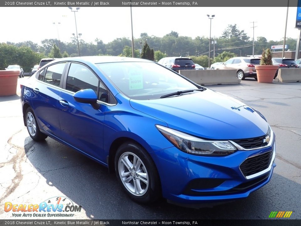 2018 Chevrolet Cruze LT Kinetic Blue Metallic / Jet Black Photo #11