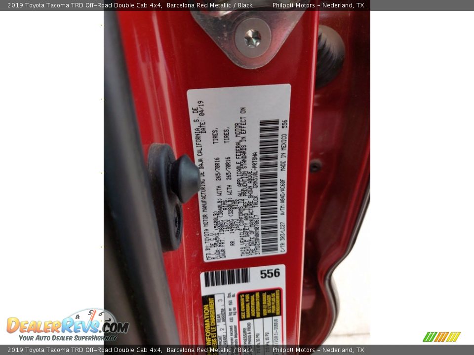 2019 Toyota Tacoma TRD Off-Road Double Cab 4x4 Barcelona Red Metallic / Black Photo #30
