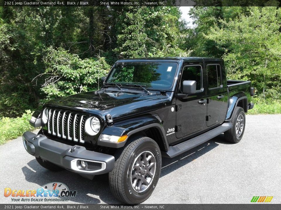 2021 Jeep Gladiator Overland 4x4 Black / Black Photo #2