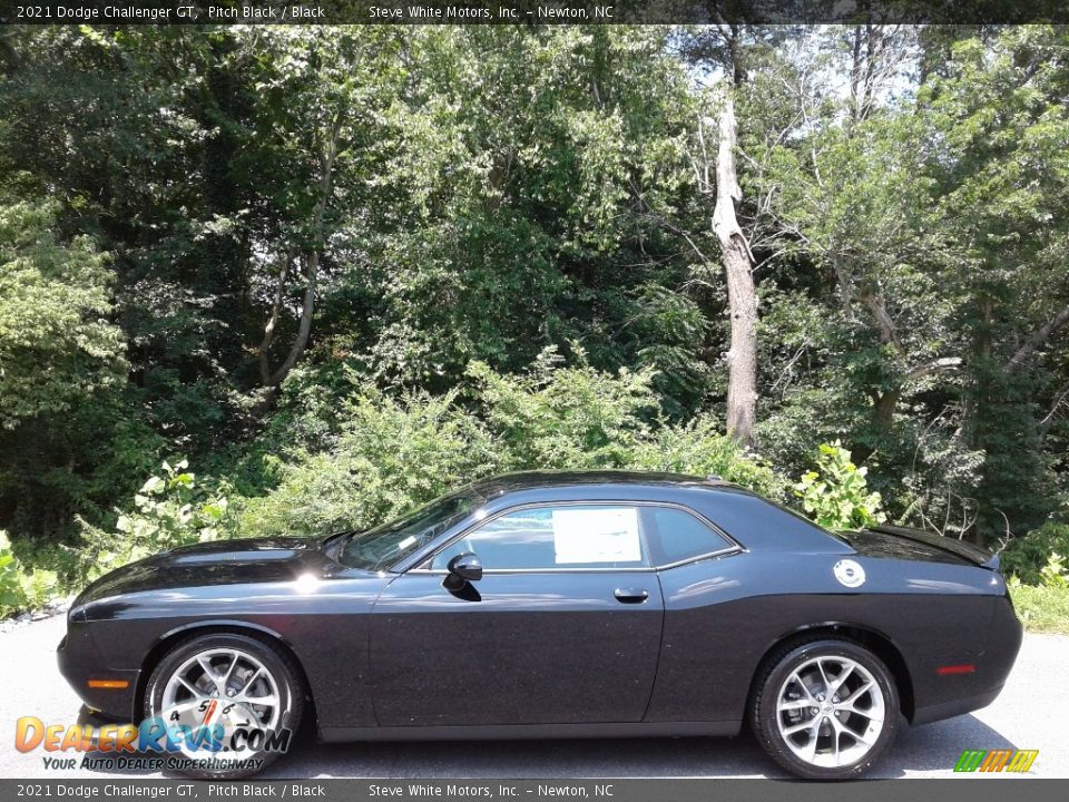 Pitch Black 2021 Dodge Challenger GT Photo #1