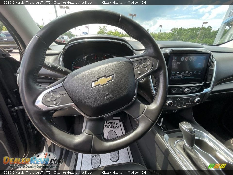 2019 Chevrolet Traverse LT AWD Graphite Metallic / Jet Black Photo #6