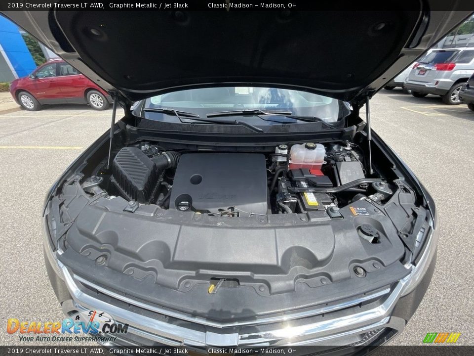 2019 Chevrolet Traverse LT AWD Graphite Metallic / Jet Black Photo #14