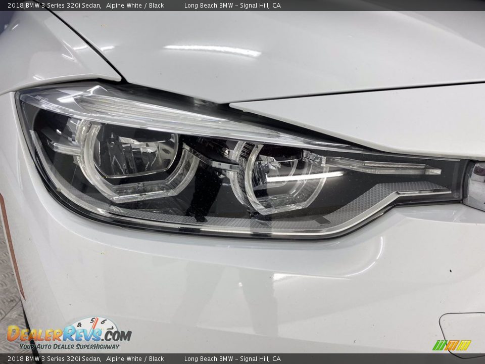 2018 BMW 3 Series 320i Sedan Alpine White / Black Photo #7