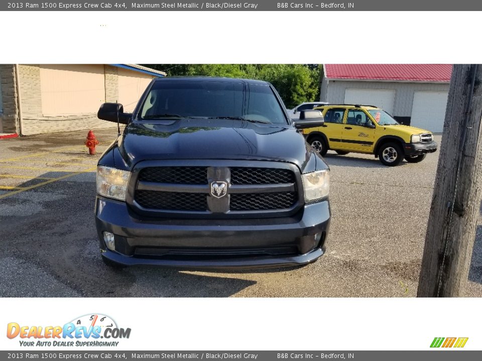 2013 Ram 1500 Express Crew Cab 4x4 Maximum Steel Metallic / Black/Diesel Gray Photo #2