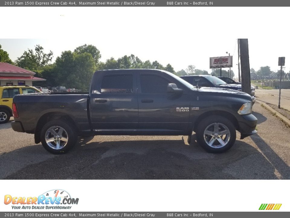 2013 Ram 1500 Express Crew Cab 4x4 Maximum Steel Metallic / Black/Diesel Gray Photo #3