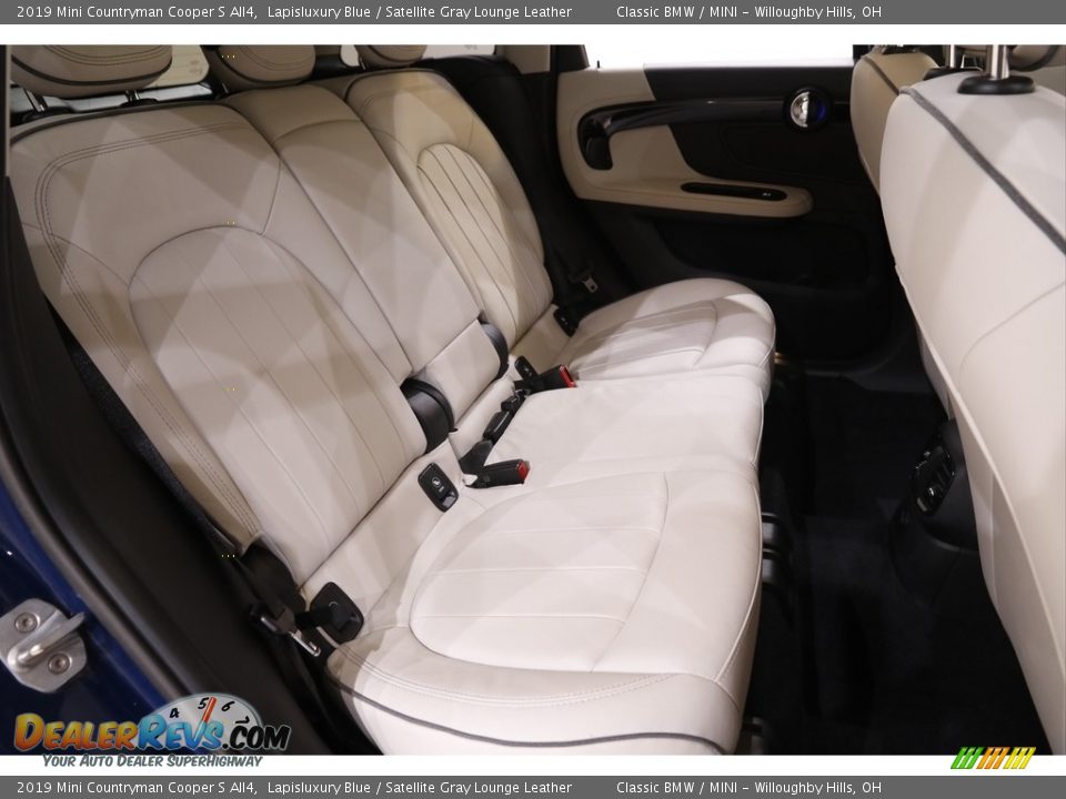Rear Seat of 2019 Mini Countryman Cooper S All4 Photo #16