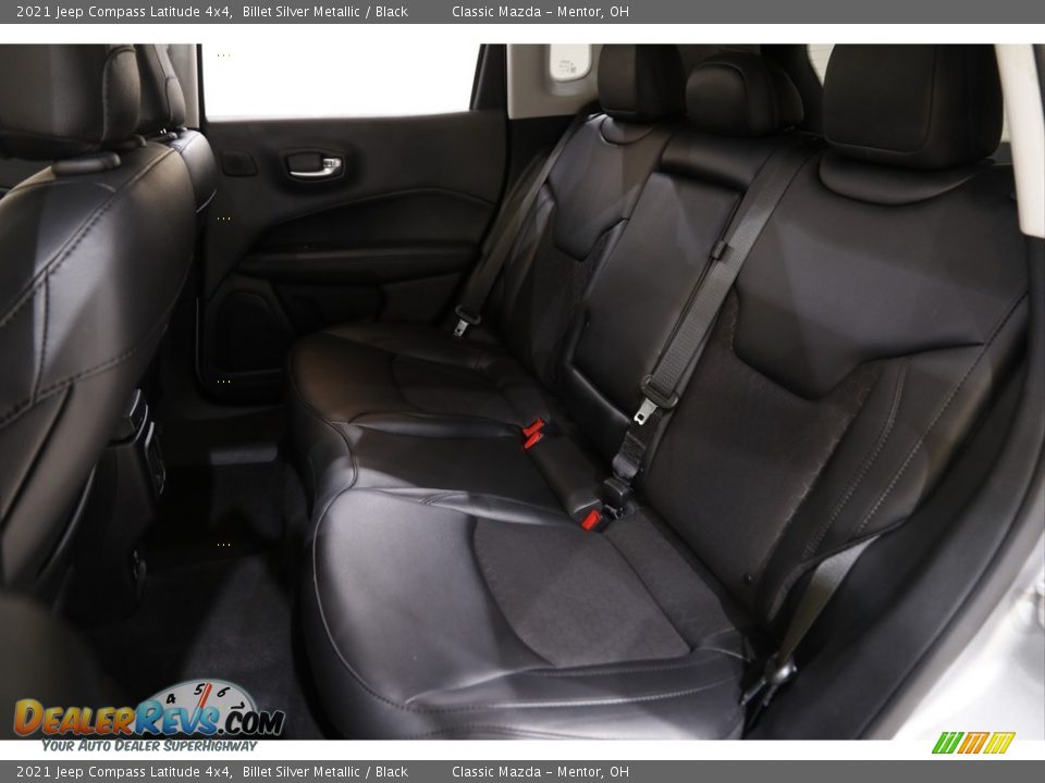 2021 Jeep Compass Latitude 4x4 Billet Silver Metallic / Black Photo #18