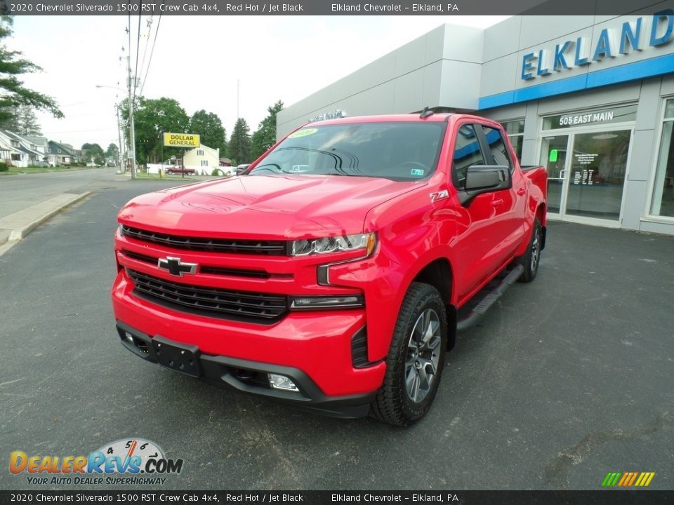 2020 Chevrolet Silverado 1500 RST Crew Cab 4x4 Red Hot / Jet Black Photo #2