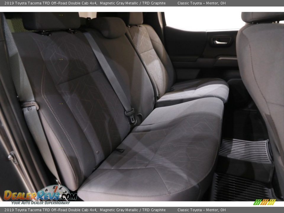 2019 Toyota Tacoma TRD Off-Road Double Cab 4x4 Magnetic Gray Metallic / TRD Graphite Photo #17