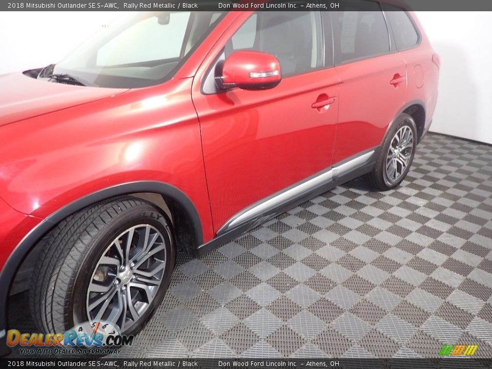 2018 Mitsubishi Outlander SE S-AWC Rally Red Metallic / Black Photo #11