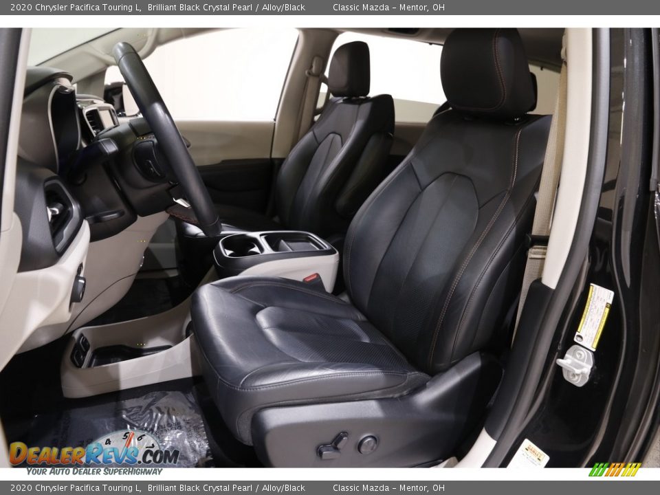 2020 Chrysler Pacifica Touring L Brilliant Black Crystal Pearl / Alloy/Black Photo #5