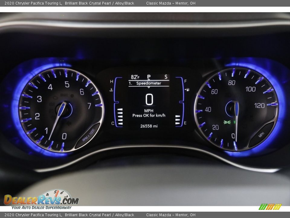 2020 Chrysler Pacifica Touring L Brilliant Black Crystal Pearl / Alloy/Black Photo #8