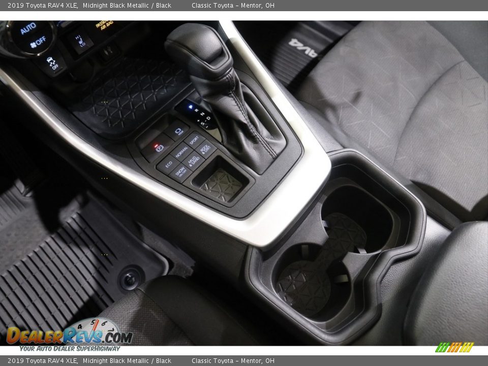 2019 Toyota RAV4 XLE Midnight Black Metallic / Black Photo #13