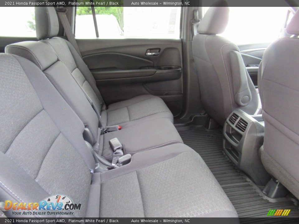 2021 Honda Passport Sport AWD Platinum White Pearl / Black Photo #14