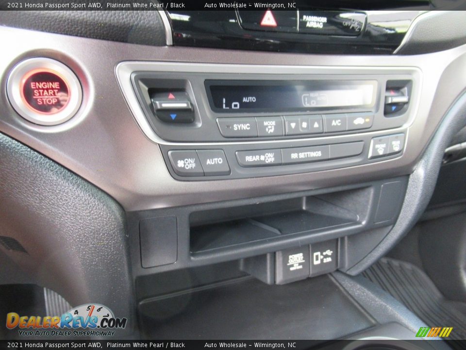 2021 Honda Passport Sport AWD Platinum White Pearl / Black Photo #18
