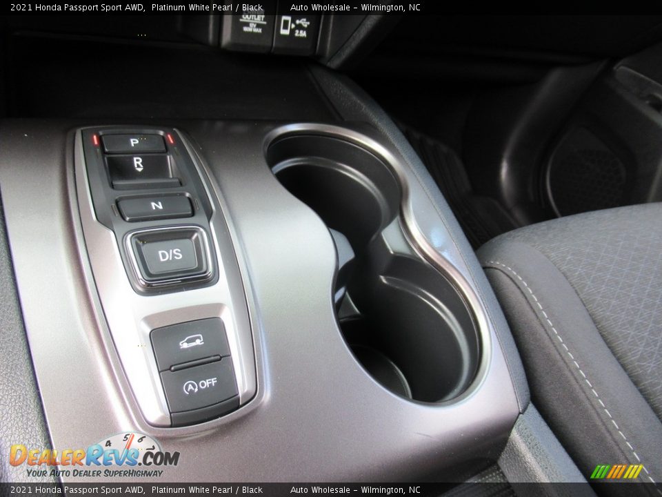 2021 Honda Passport Sport AWD Platinum White Pearl / Black Photo #20