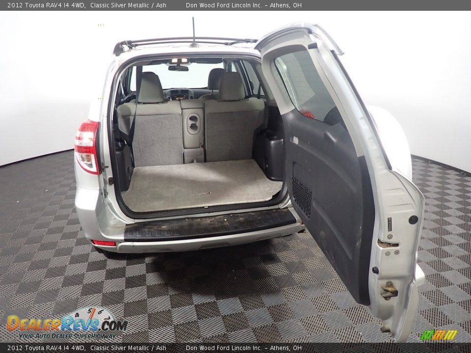 2012 Toyota RAV4 I4 4WD Classic Silver Metallic / Ash Photo #13