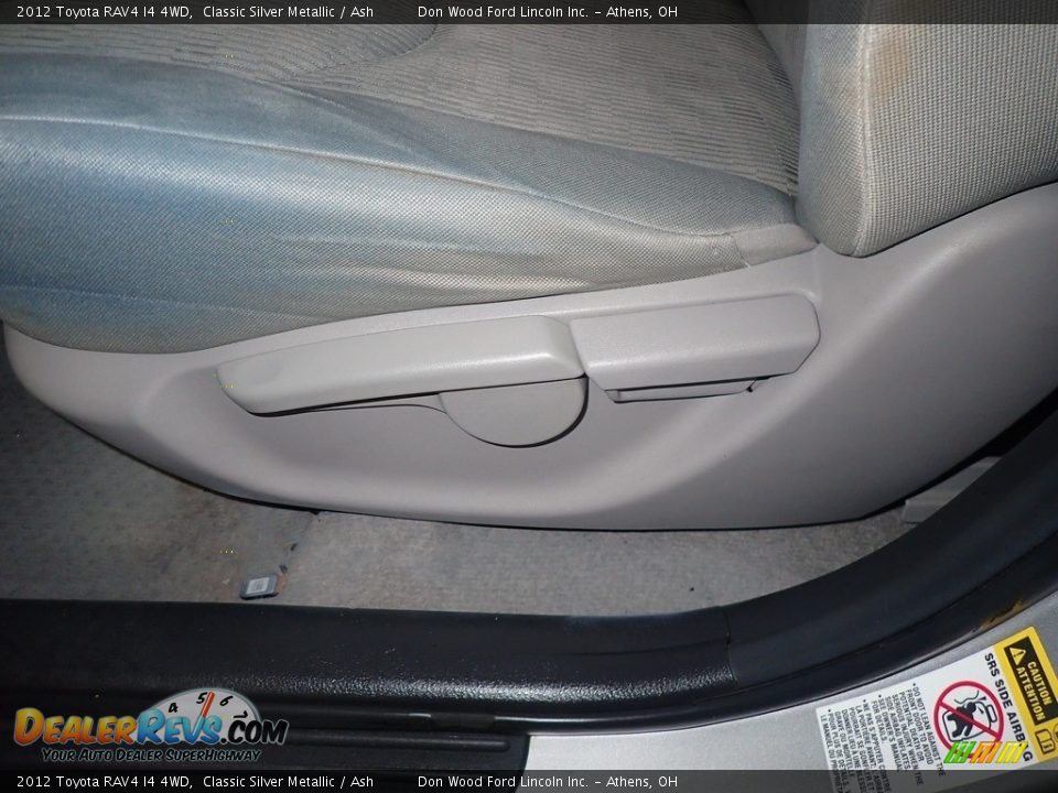 2012 Toyota RAV4 I4 4WD Classic Silver Metallic / Ash Photo #19