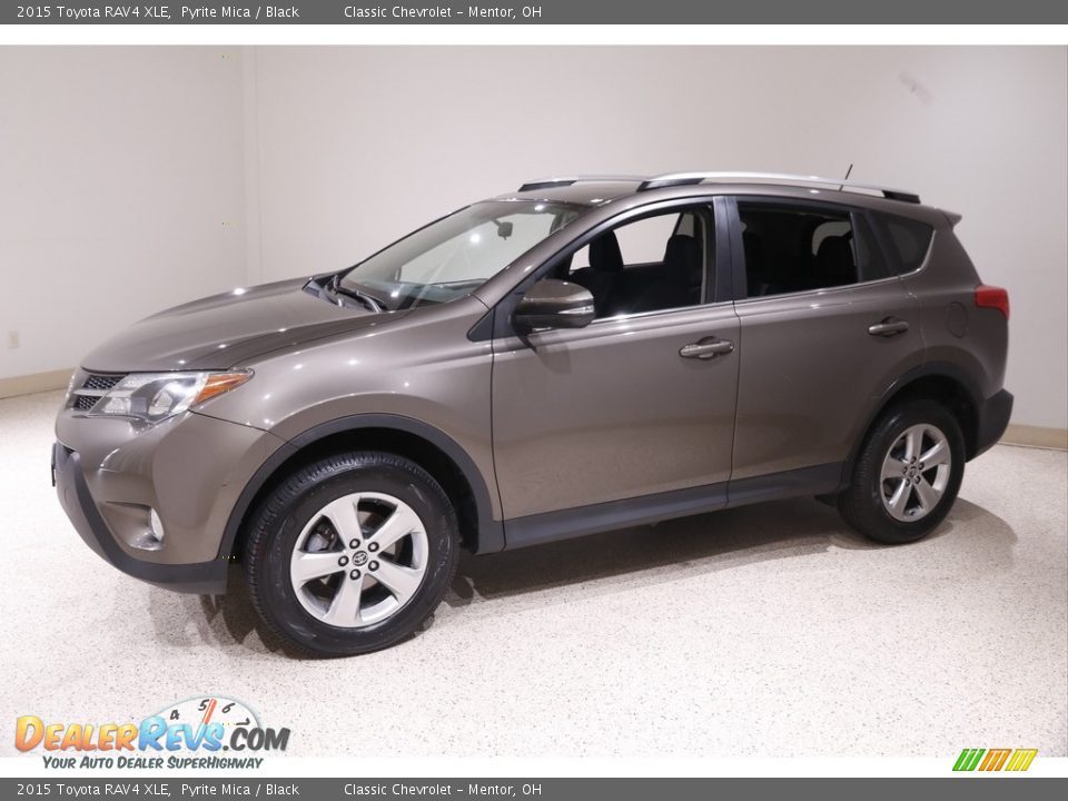 2015 Toyota RAV4 XLE Pyrite Mica / Black Photo #3