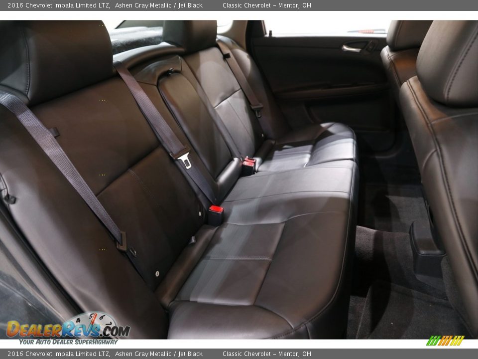 Rear Seat of 2016 Chevrolet Impala Limited LTZ Photo #12