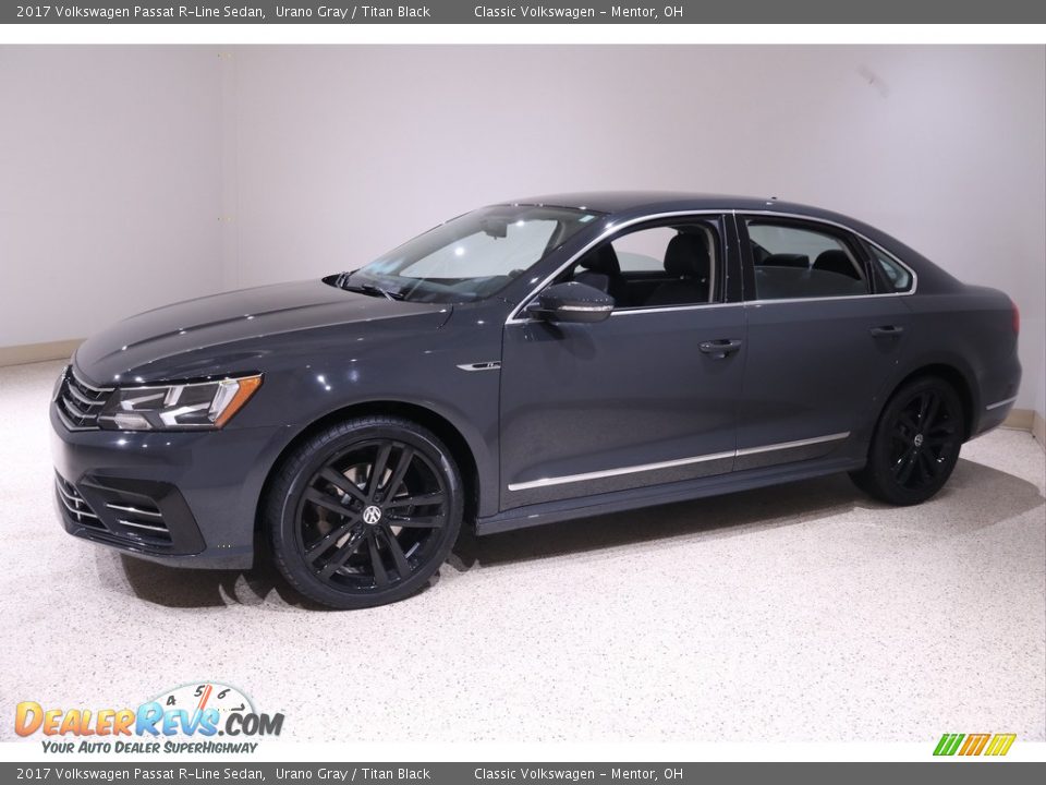 2017 Volkswagen Passat R-Line Sedan Urano Gray / Titan Black Photo #3