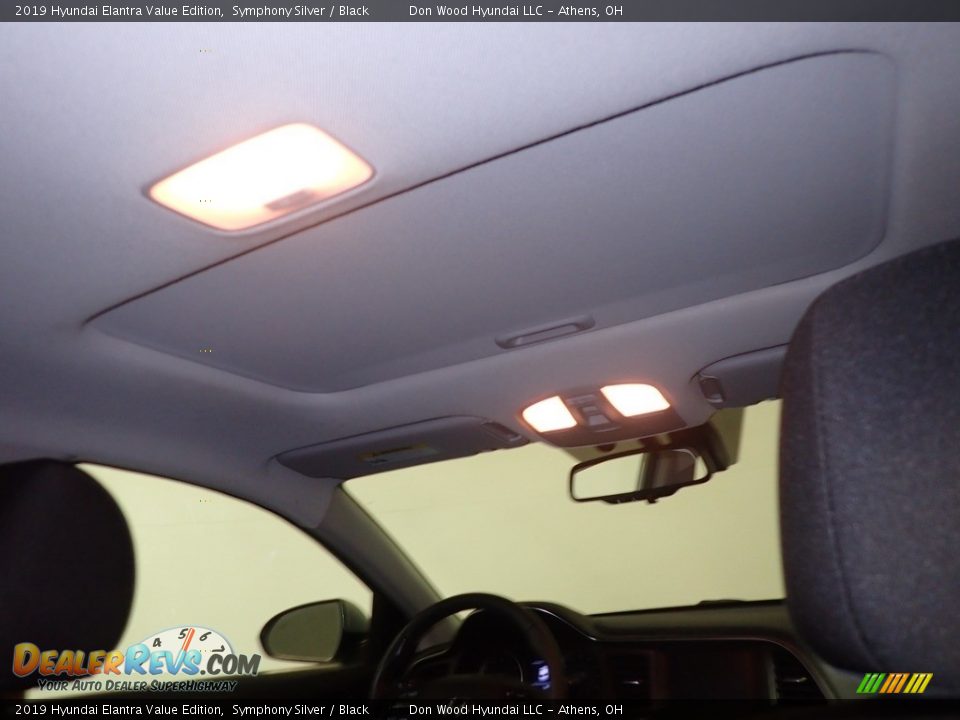 2019 Hyundai Elantra Value Edition Symphony Silver / Black Photo #2