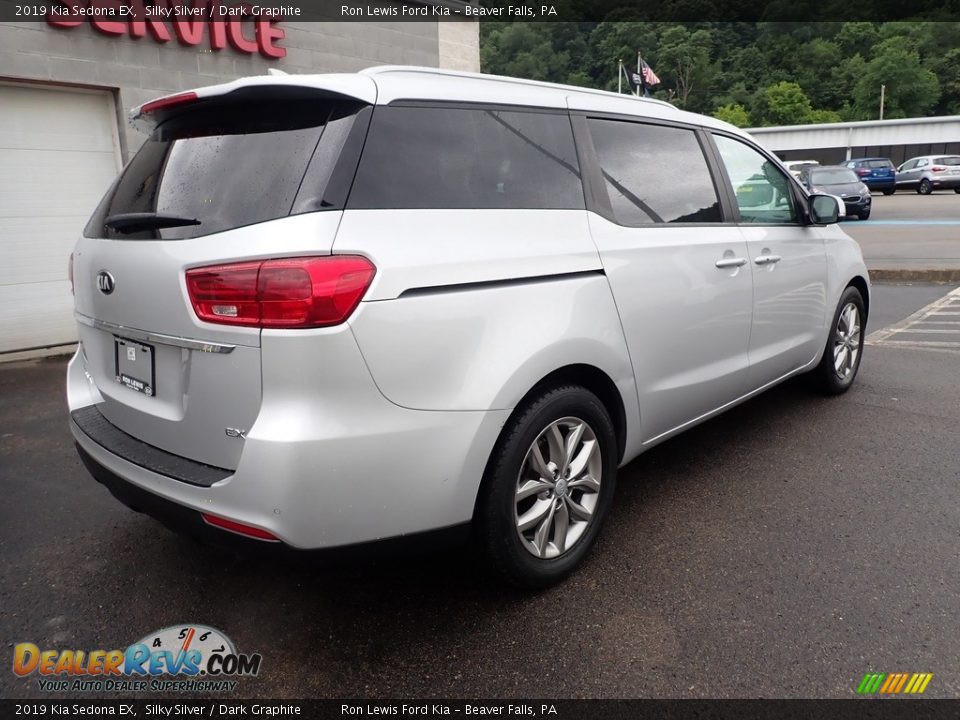 2019 Kia Sedona EX Silky Silver / Dark Graphite Photo #2