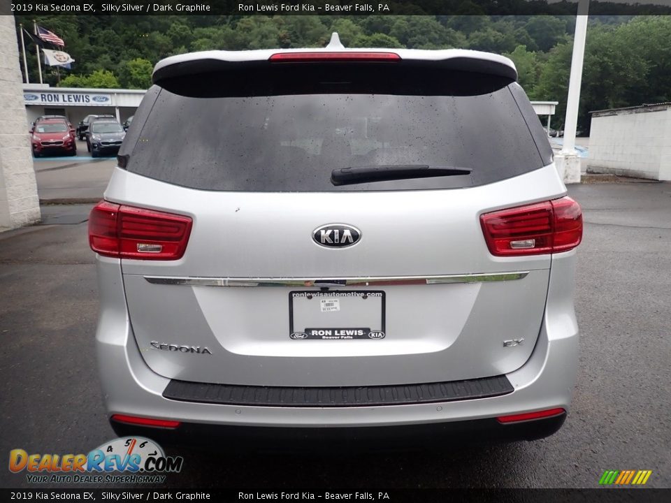 2019 Kia Sedona EX Silky Silver / Dark Graphite Photo #8