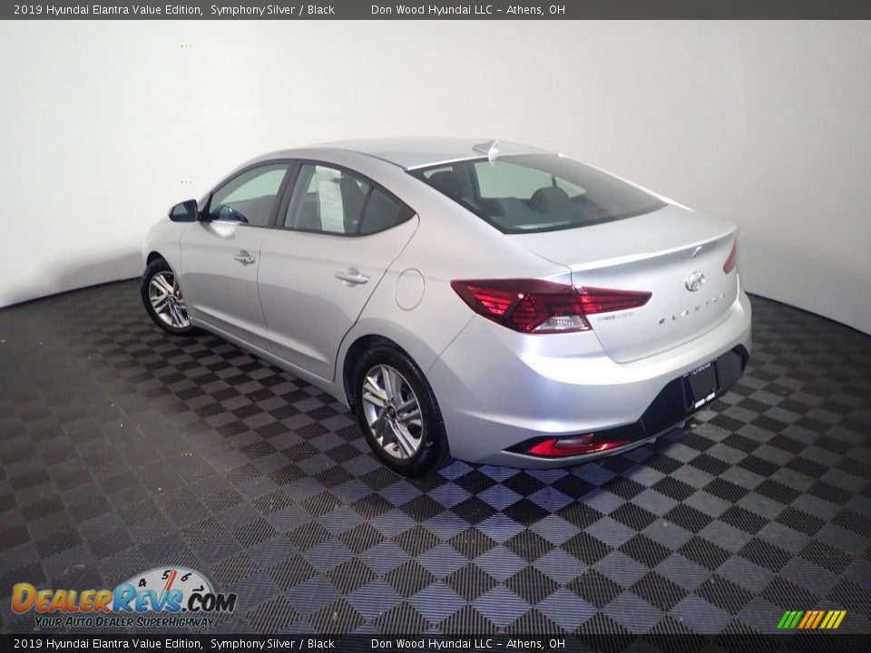 2019 Hyundai Elantra Value Edition Symphony Silver / Black Photo #14