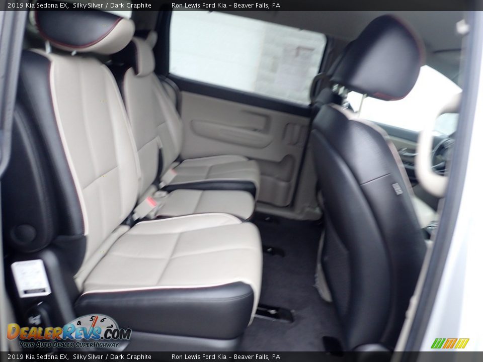 2019 Kia Sedona EX Silky Silver / Dark Graphite Photo #11