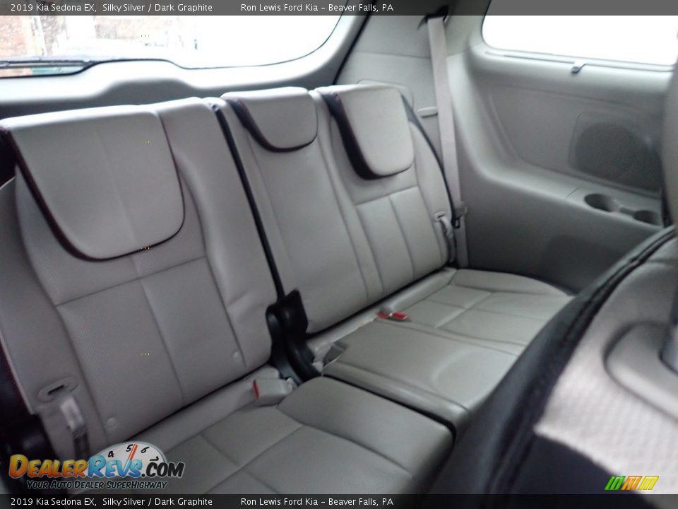 2019 Kia Sedona EX Silky Silver / Dark Graphite Photo #12