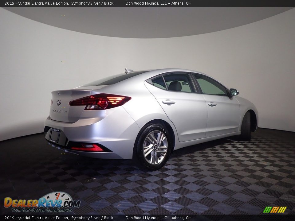 2019 Hyundai Elantra Value Edition Symphony Silver / Black Photo #18