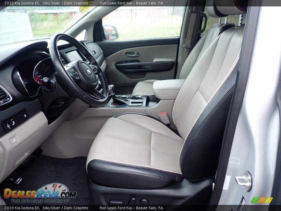 Front Seat of 2019 Kia Sedona EX Photo #13