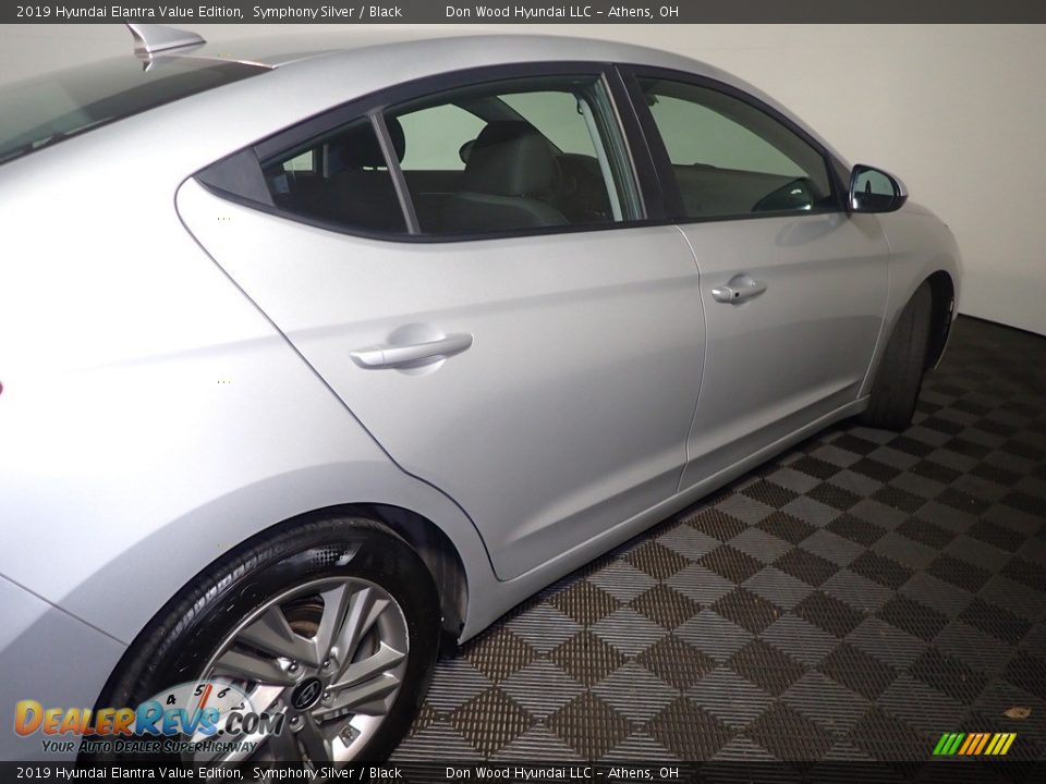 2019 Hyundai Elantra Value Edition Symphony Silver / Black Photo #21