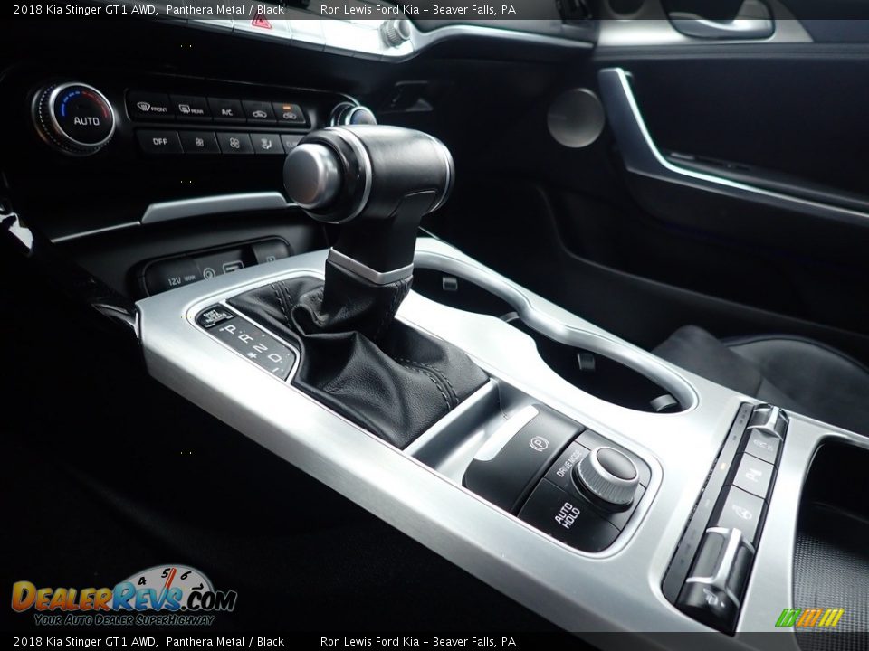 2018 Kia Stinger GT1 AWD Shifter Photo #21