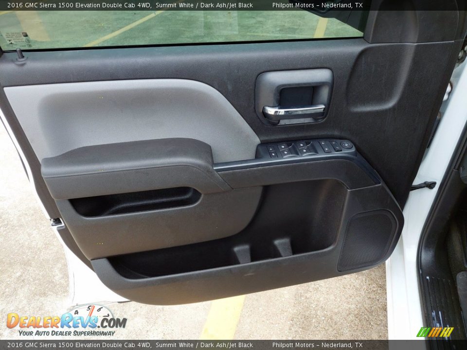 Door Panel of 2016 GMC Sierra 1500 Elevation Double Cab 4WD Photo #12