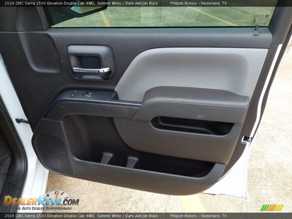 Door Panel of 2016 GMC Sierra 1500 Elevation Double Cab 4WD Photo #26