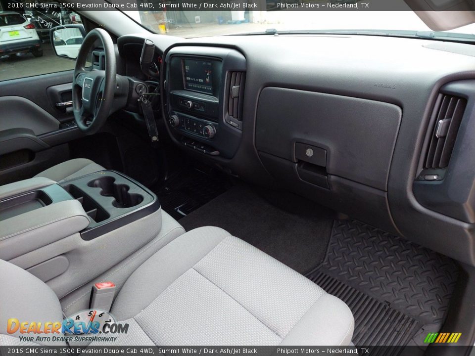 Dashboard of 2016 GMC Sierra 1500 Elevation Double Cab 4WD Photo #28