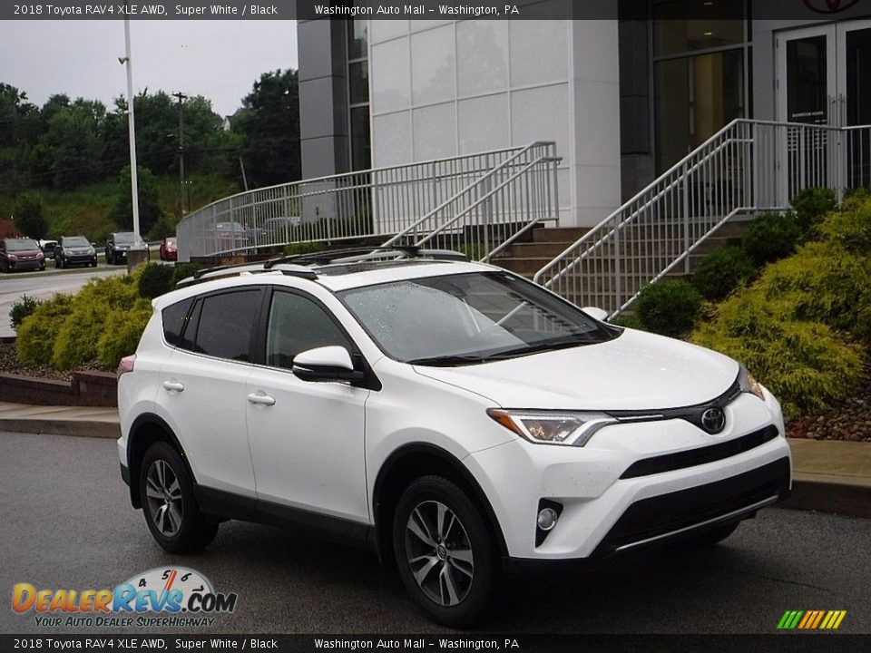 2018 Toyota RAV4 XLE AWD Super White / Black Photo #1