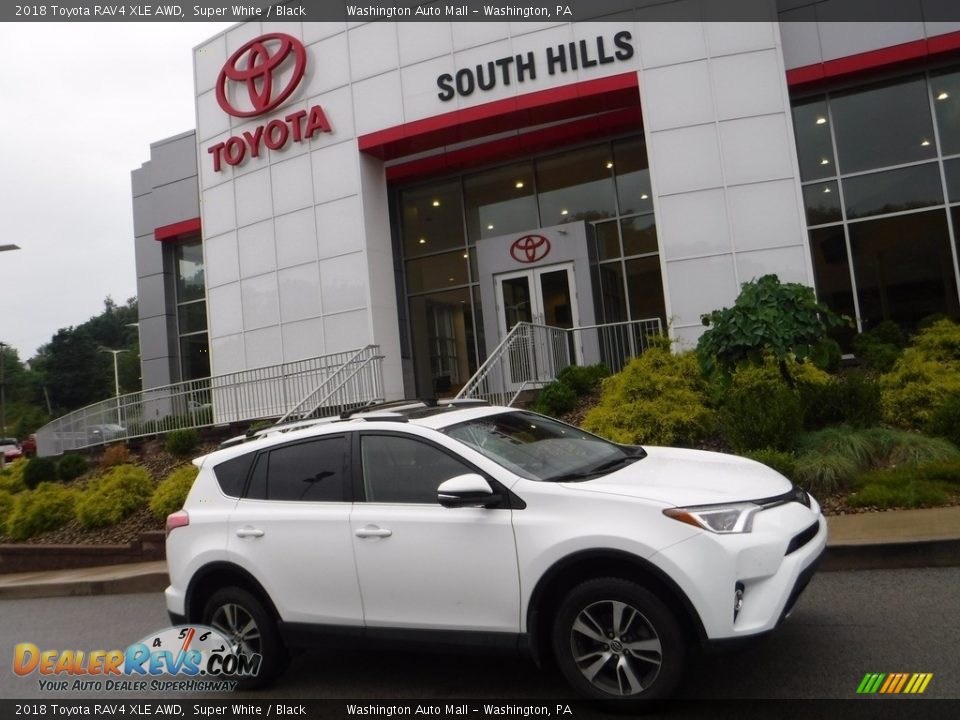 2018 Toyota RAV4 XLE AWD Super White / Black Photo #2