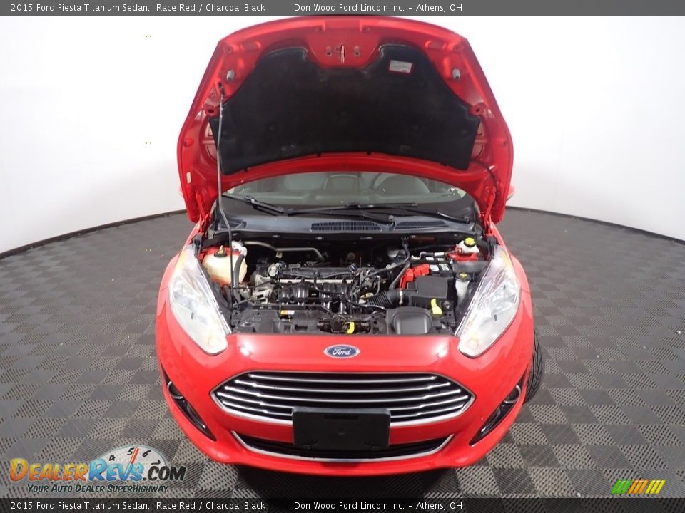 2015 Ford Fiesta Titanium Sedan Race Red / Charcoal Black Photo #7