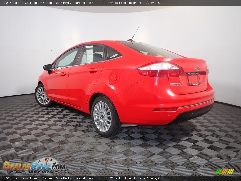 2015 Ford Fiesta Titanium Sedan Race Red / Charcoal Black Photo #12