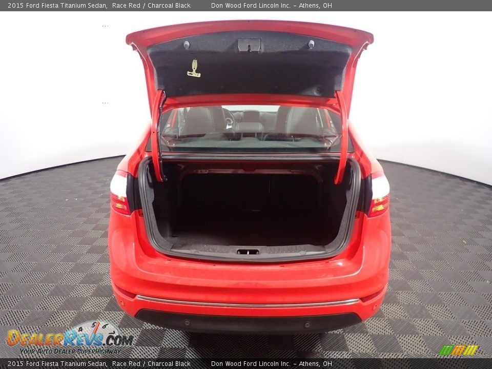 2015 Ford Fiesta Titanium Sedan Race Red / Charcoal Black Photo #15