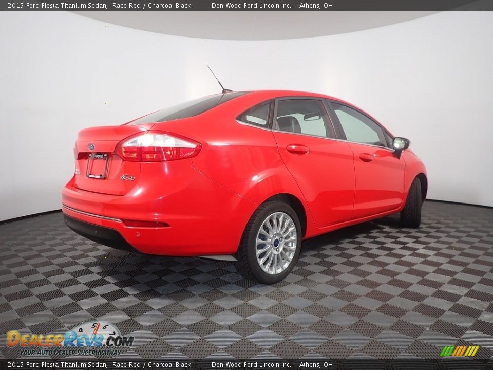 2015 Ford Fiesta Titanium Sedan Race Red / Charcoal Black Photo #17