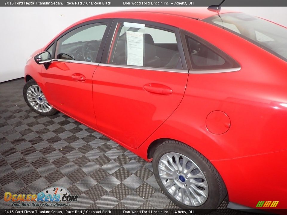 2015 Ford Fiesta Titanium Sedan Race Red / Charcoal Black Photo #19