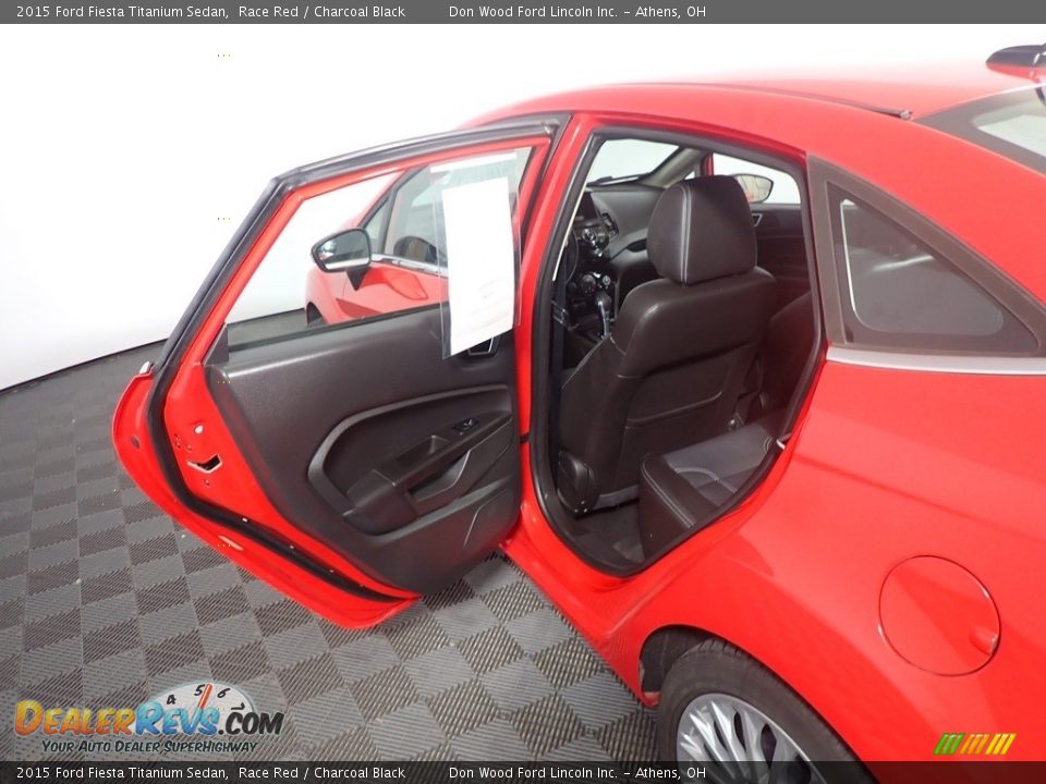 2015 Ford Fiesta Titanium Sedan Race Red / Charcoal Black Photo #35