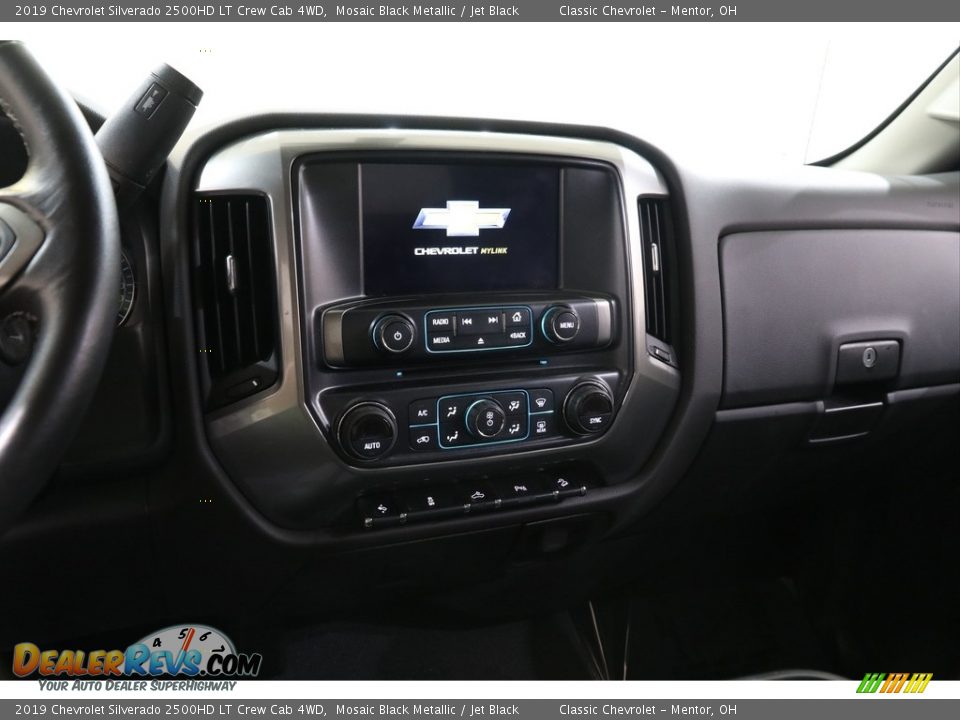 2019 Chevrolet Silverado 2500HD LT Crew Cab 4WD Mosaic Black Metallic / Jet Black Photo #10