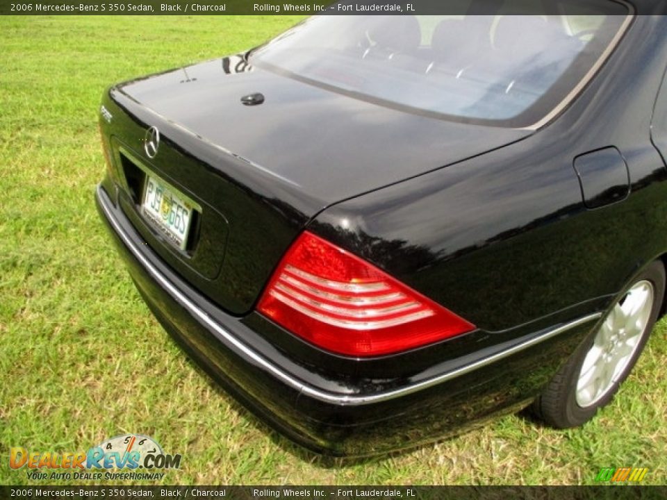 2006 Mercedes-Benz S 350 Sedan Black / Charcoal Photo #15